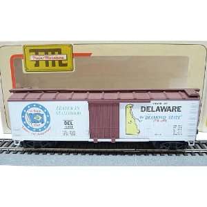    Delaware Boxcar #10101 HO Scale by Train Miniature: Toys & Games