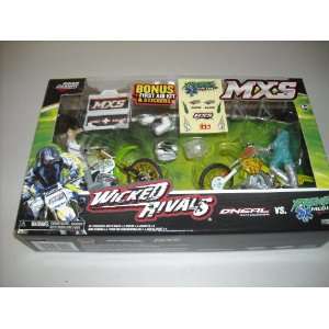  MXS Wicked Rivals DNEAL vs. XTREME MEDIC: Toys & Games