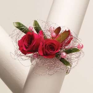   Day Flower Delivery Romantic Rose Wrist Corsage Patio, Lawn & Garden