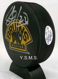 Shawn Thornton Boston Bruins Autographed 3rd Logo Puck  