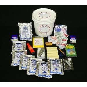  1 person Personal Buddy   Bucket Kit Survival Kit: Sports 