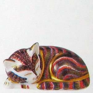  Royal Crown Derby Paperweights Collection Sleeping Kitten 