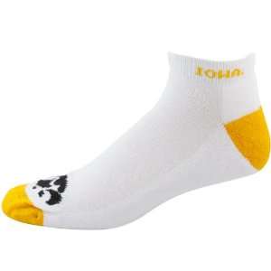    Iowa Hawkeyes White Gold Big Logo Ankle Socks: Sports & Outdoors