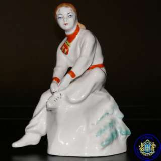 Russian Soviet GFZ porcelain figurine FIGURE SKATER USSR 60s  