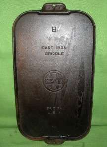 Vintage Griswold No. 8 Cast Iron Griddle P/N 771  