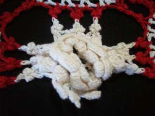 VINTAGE RED/WHITE CROCHETED BEDSPREAD #D965  