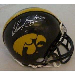  Signed Shonn Greene Mini Helmet   Iowa Hawkeyes 