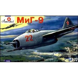  A Model From Russia   1/72 Mig9 Soviet Fighter (Plastic Models 