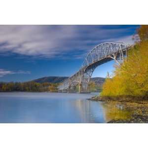 Vermont, Lake Champlain, Chimney Point Bridge Between Chimney Point Vt 
