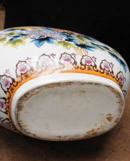 Japanese Satsuma Porcelain Ceramic Medallion Urn Vase  