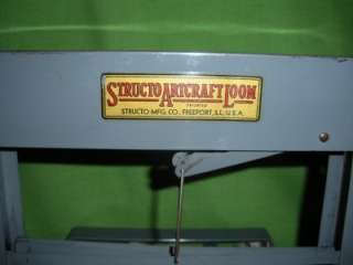 Vintage Structo Artcraft Loom  