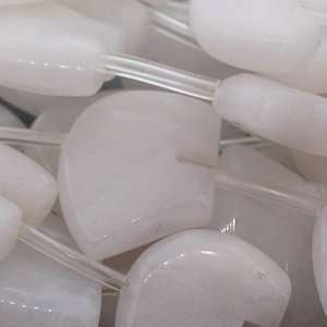 Snow Quartz  Zuni Bear Plain   18mm Height, 13mm Width, Sold by 16 