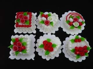 Set of 6 Valentine’s White Cakes Topped Rose Dollhouse Miniatures 