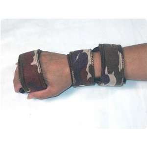 Comfyprene Wrist/Hand/Finger Orthosis   Camo, Adult, Length 7 8 (17 