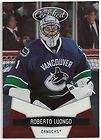 2010 11 Certified Platinum Red #142 Roberto Luongo /999