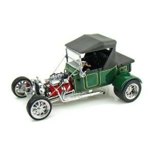  1923 Ford T Bucket 1/18 Green: Toys & Games
