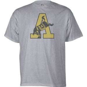  Army Black Knights Grey Distressed Mascot T Shirt: Sports 