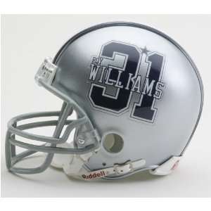 Roy Williams #31 Dallas Cowboys Miniature Replica NFL Helmet w/Z2B 