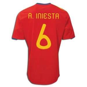Spain Iniesta #6 Home Soccer Jersey Size Large  Sports 