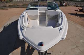 2011 Chaparral 186 SSI 19 Boat like new 25HRS upgrades 4.3L Volvo 