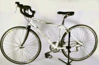 Trek 1000C   50cm  comfortable road bike   less than 50 miles MINT 