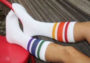 Under the Knee High Rainbow Striped Tube Socks T3 19  