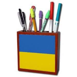 Ukraine Flag Mahogany Wood Pencil Holder