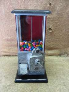 Vintage 1920s The Master Gumball Machine > Antique Penny Gum Vending 