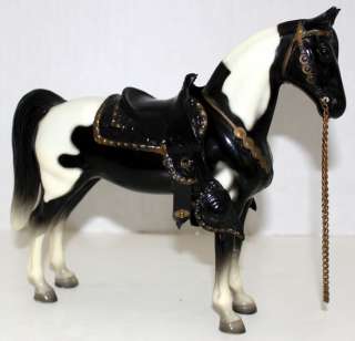 BREYER BLACK AND WHITE PINTO HORSE.COWBOY WESTERN PONY W/SADDLE  