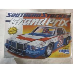  Southern Stocker Grand Prix Model Car Kit 1982: Toys 