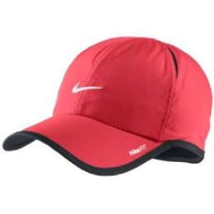  Nike Featherlight Running Cap Crimson