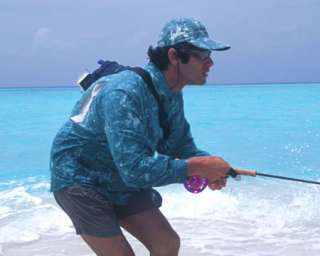   Camouflage Camo Fly Fishing Flats Vented Shirt 50 UV Protectio SB M