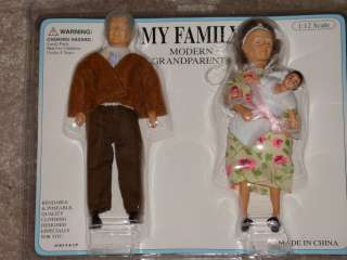   PEOPLE MY FAMILY MODERN GRANDPARENTS WITH BABY 3PC SET NEW  