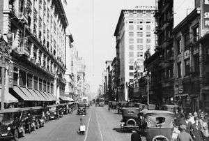 ca 1920 photo Broadway at 8th Street, Los Angeles,  