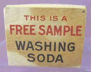 Vintage FREE SAMPLE Arm Hammer Washing SODA Soap in Box  