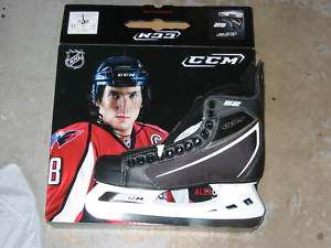 NEW CCM 52 SK52 ICE SKATES ADULT 12 MADE FOR 13.5 FOOT  