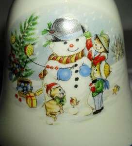KONITZ GERMANY MUSICAL CHRISTMAS BELL 1994   SONG PLAYED IS WHITE 