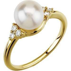  Radiant Freshwater Cultured Pearl & Diamond Ring set in 14 