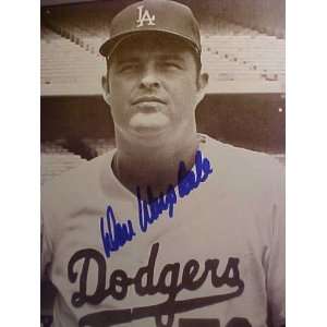 Don Drysdale Los Angeles Dodgers 1963 Autographed 10 x 13 Matted Black 