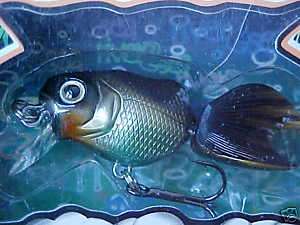 Japanese Designed Goldfish Type Lure to Fish or Collect in Color BLACK 