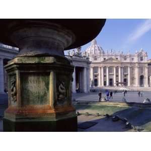 St. Peters Square, and St. Peters Christian Basilica, Centre of Roman 