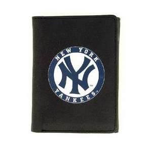  Embossed MLB Tri fold Wallet   New York Yankees Sports 