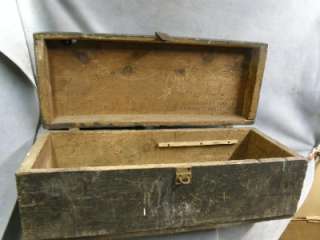VTG TOOL BOX CHEST industrial MECHANIC carpenter case wood folk 
