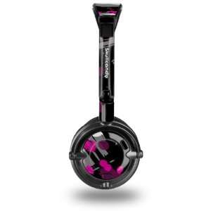 Skullcandy Lowrider Headphone Skin   Abstract 02 Pink   (HEADPHONES 